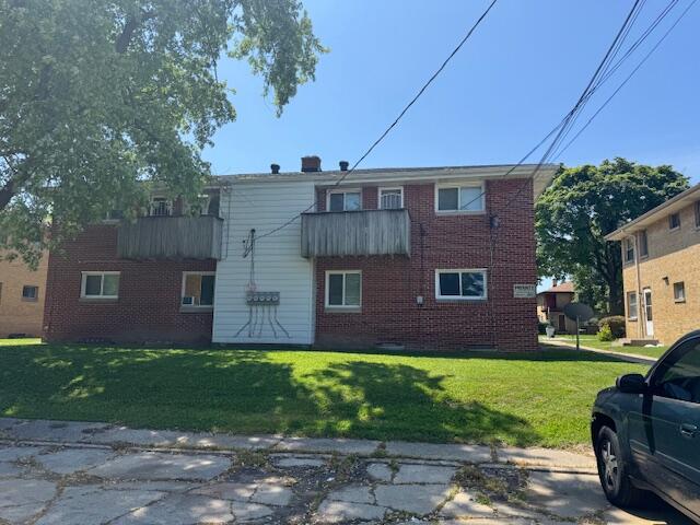 8636 West Congress Street Milwaukee, WI 53225 - Photo 4 of 5 IMG_3193