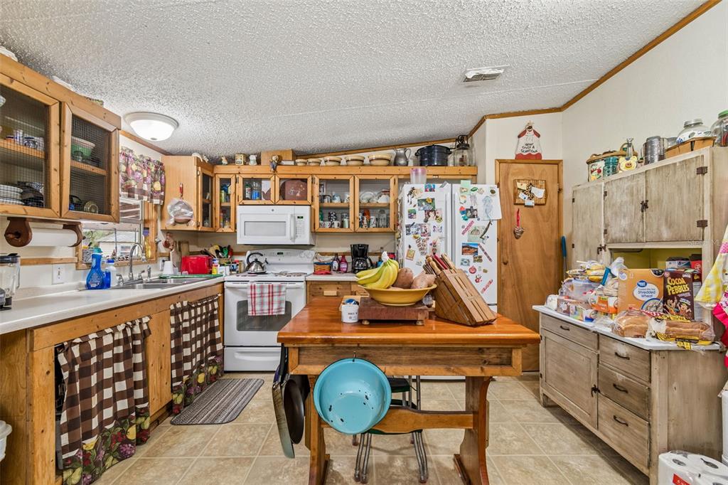 4404 Platt Road Plant City, FL 33565 - Photo 10 of 31 Gallery Image 10