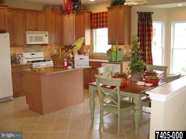 1648 Parvin Road Lancaster, PA 17601 - Photo 4 of 6