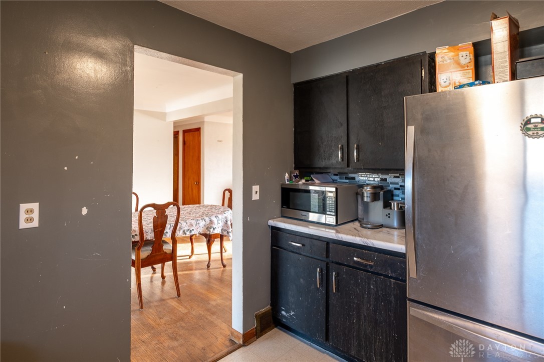 2583 Grange Hall Road Beavercreek, OH 45431 - Photo 8 of 24