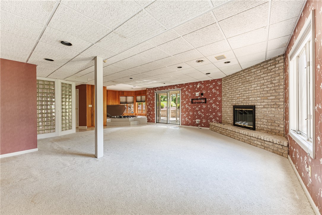 61 Sutton Point Pittsford, NY 14534 - Photo 36 of 50