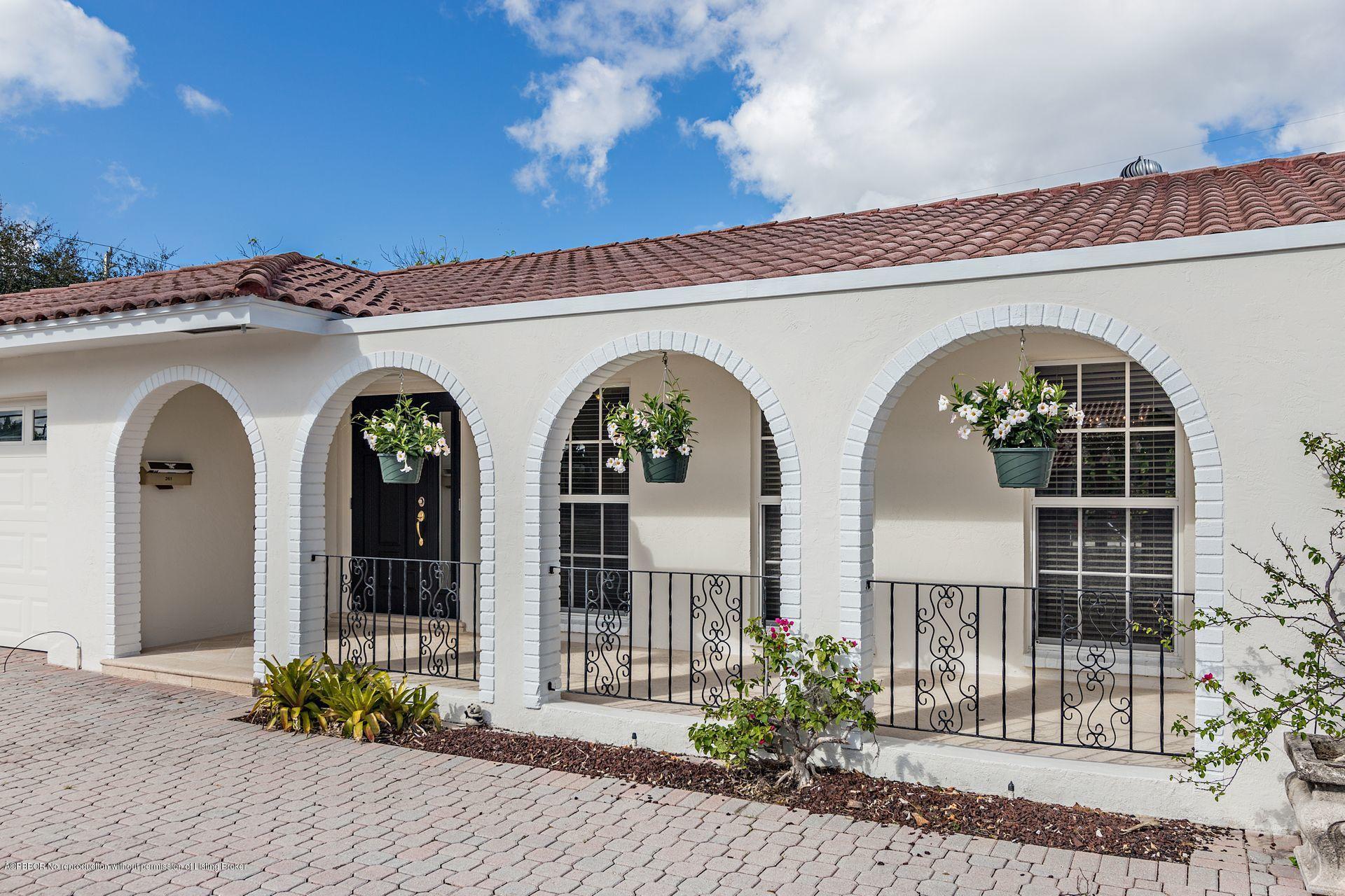 261 Puritan Road West Palm Beach, FL 33405 - Photo 3 of 52 6