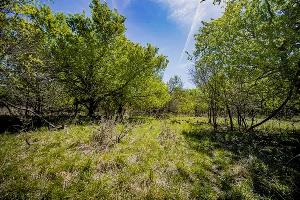 $750,000 | 2950 St Jermyn Tx 76459, Jermyn, TX 76459