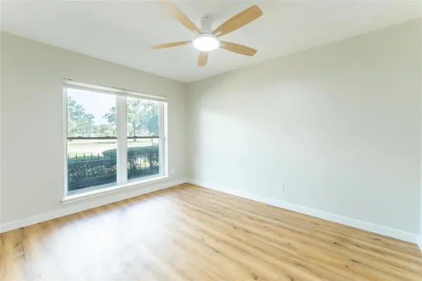 $3,800 | 6119 South Braeswood Boulevard, Houston, TX 77096