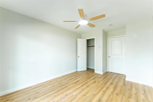$3,800 | 6119 South Braeswood Boulevard, Houston, TX 77096