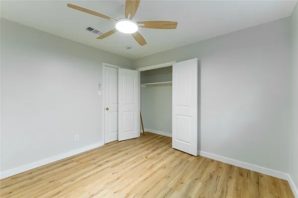 $3,800 | 6119 South Braeswood Boulevard, Houston, TX 77096