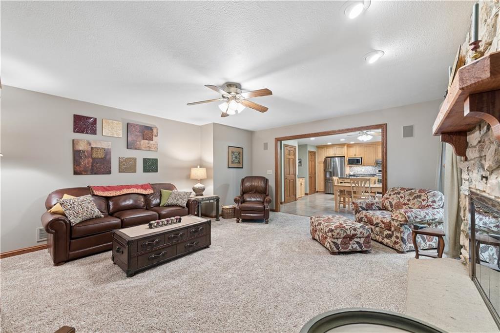 3819 Hill Road Allison Park, PA 15101 - Photo 14 of 39