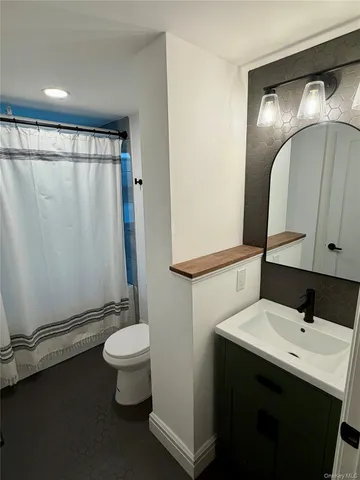 $2,450 | 54 South Kensico Avenue, Unit BSMT, White Plains, NY 10601