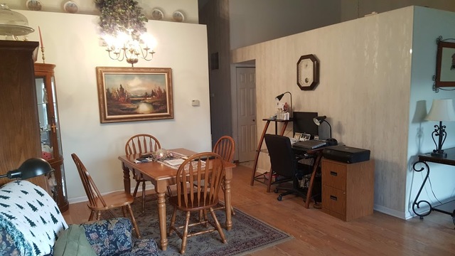 792 Trinity Court Carol Stream, IL 60188 - Photo 3 of 12