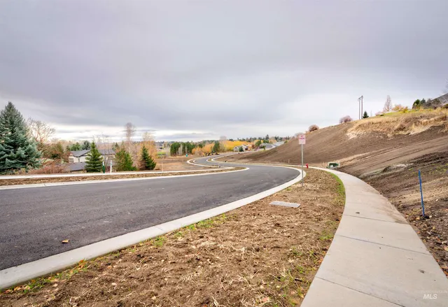 $85,000 | 2060 West View Drive, Moscow, ID 83843