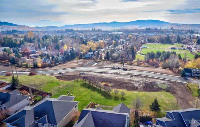 $85,000 | 2060 West View Drive, Moscow, ID 83843