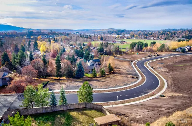 $85,000 | 2060 West View Drive, Moscow, ID 83843