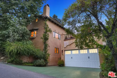 $1,999,000 | 754 Basin Drive, Topanga, CA 90290