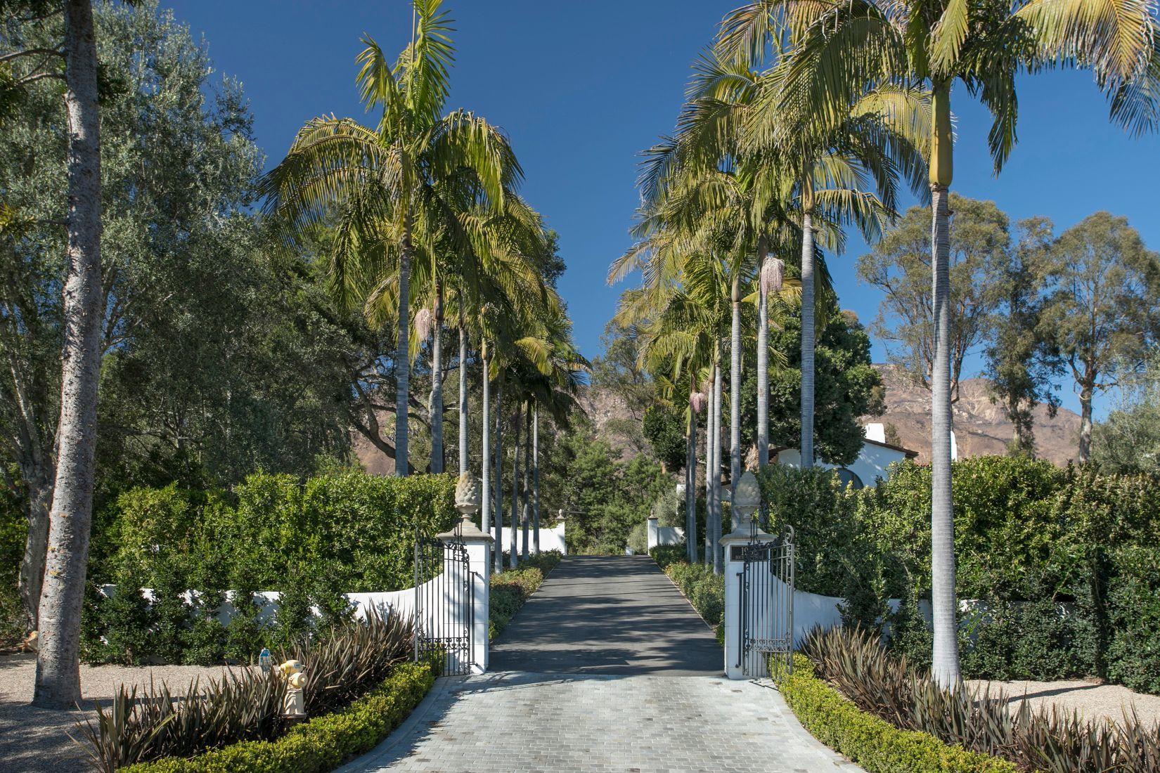 1908 Boundary Drive Santa Barbara, CA 93108 - Photo 2 of 25 Gate