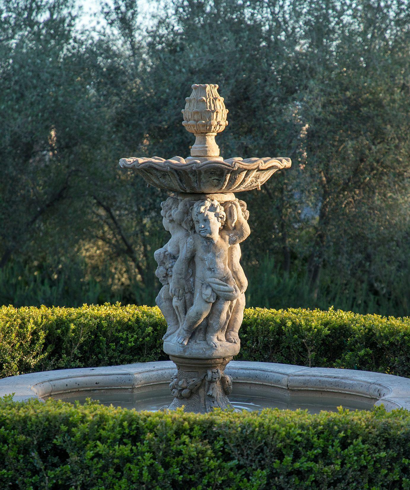 1908 Boundary Drive Santa Barbara, CA 93108 - Photo 4 of 25 Fountain