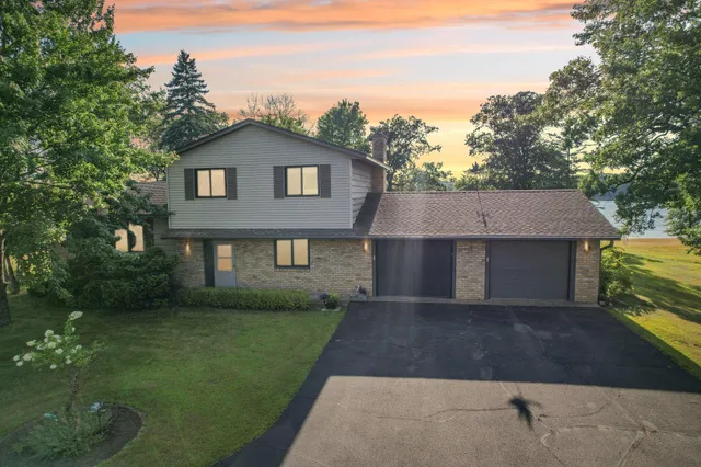 $599,900 | 3225 465th Street, Harris, MN 55032