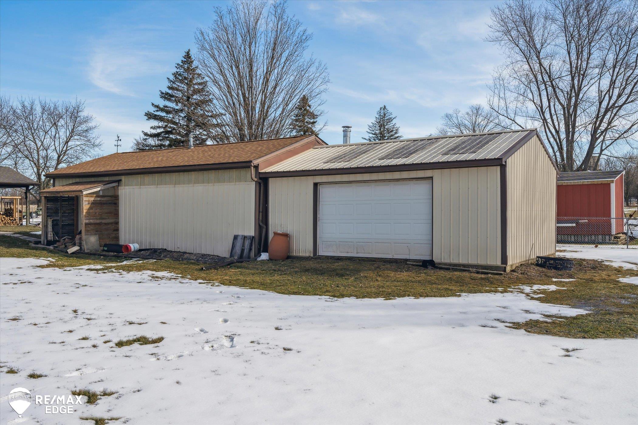 11282 East Coldwater Road Davison, MI 48423 - Photo 39 of 42 50103010-38.JPG
