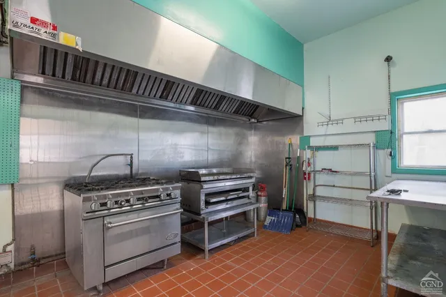 $338,100 | 5806-5816 Highway 23, Cairo, NY 12405