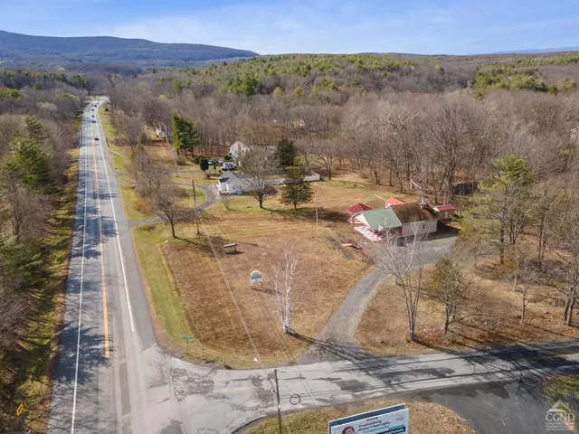 $338,100 | 5806-5816 Highway 23, Cairo, NY 12405