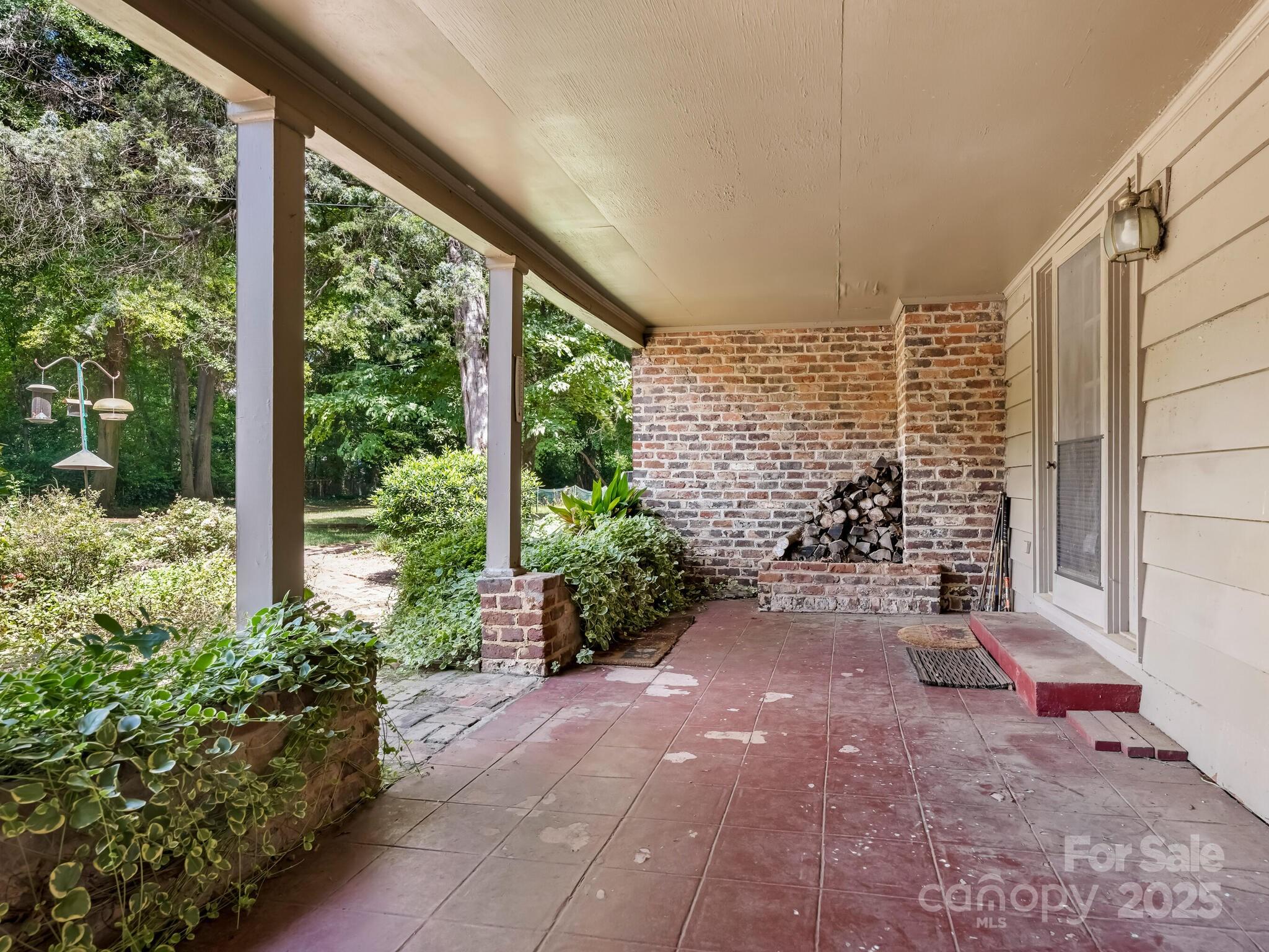 1950 Overhill Road Charlotte, NC 28211 - Photo 29 of 34 Gallery Image 29