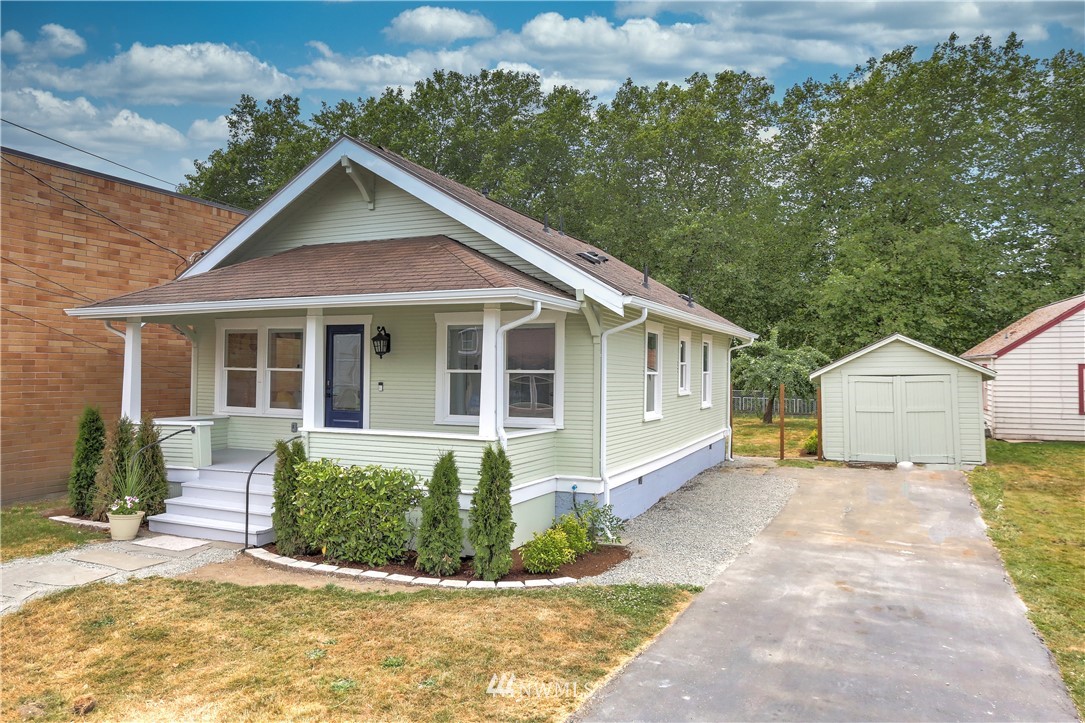 1019 North 1st Street Renton, WA 98057 - Photo 1 of 26