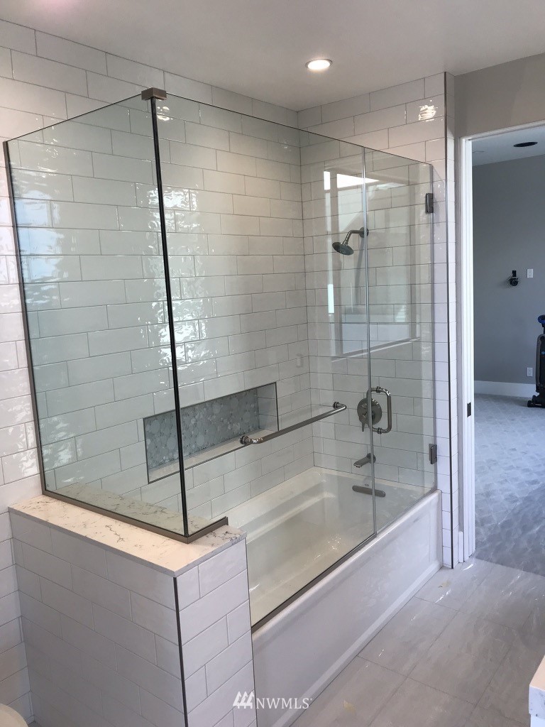 1019 North 1st Street Renton, WA 98057 - Photo 14 of 26