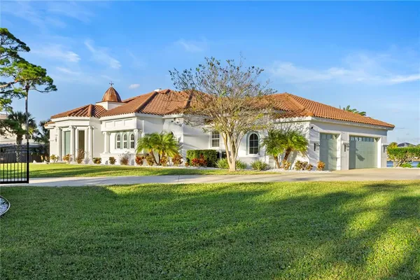 $1,750,000 | 660 Lambert Avenue, Flagler Beach, FL 32136