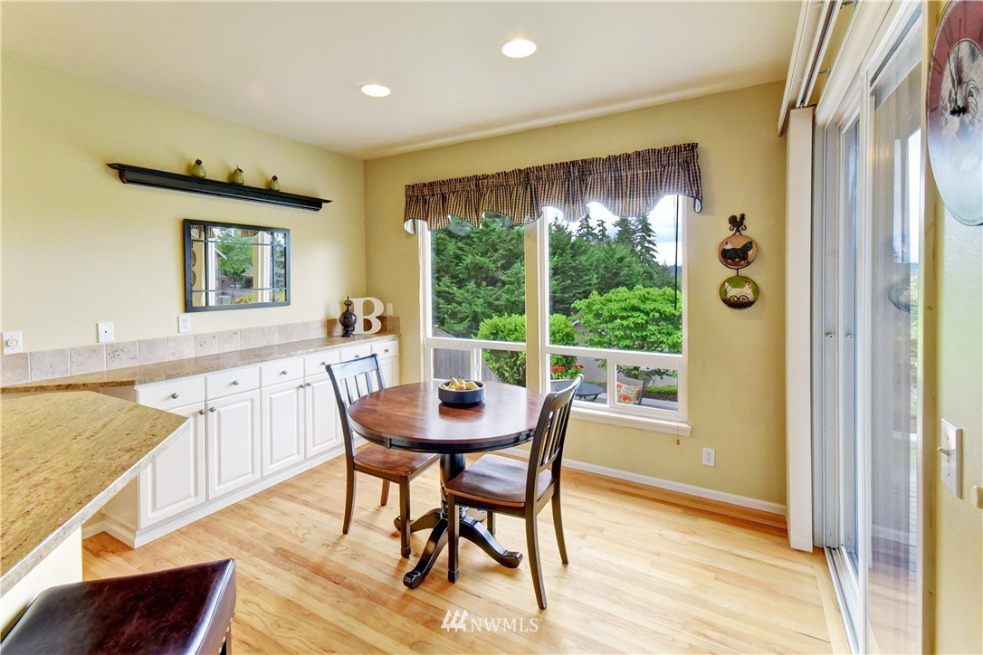 20410 29th Avenue Southeast Bothell, WA 98021 - Photo 12 of 25