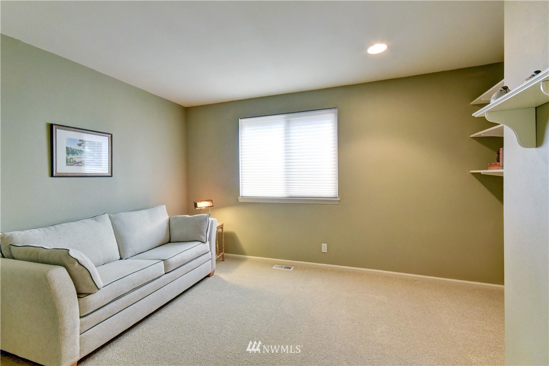 20410 29th Avenue Southeast Bothell, WA 98021 - Photo 17 of 25