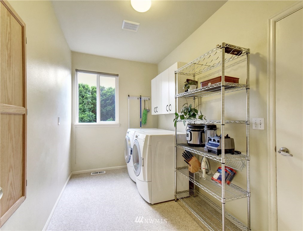 20410 29th Avenue Southeast Bothell, WA 98021 - Photo 22 of 25