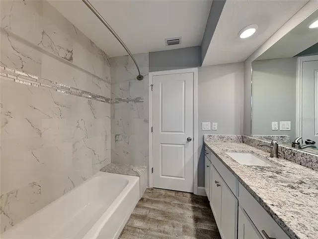 $2,469 | Undisclosed Address, Sarasota, FL 34231