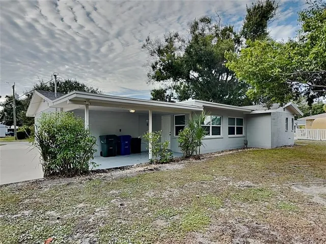 $2,469 | Undisclosed Address, Sarasota, FL 34231