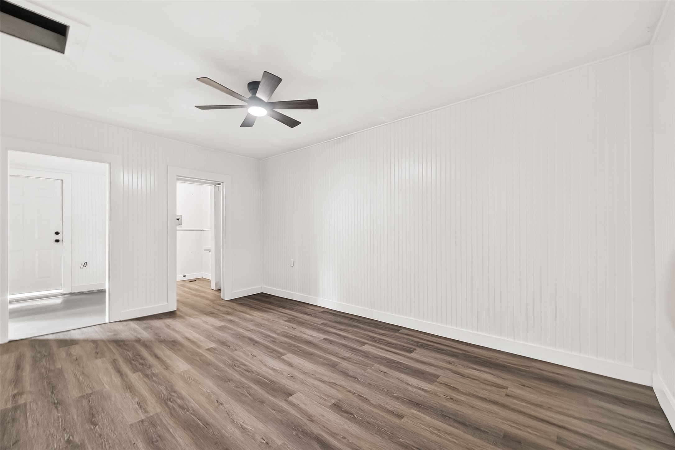 8666 Candy Street Houston, TX 77029 - Photo 16 of 36