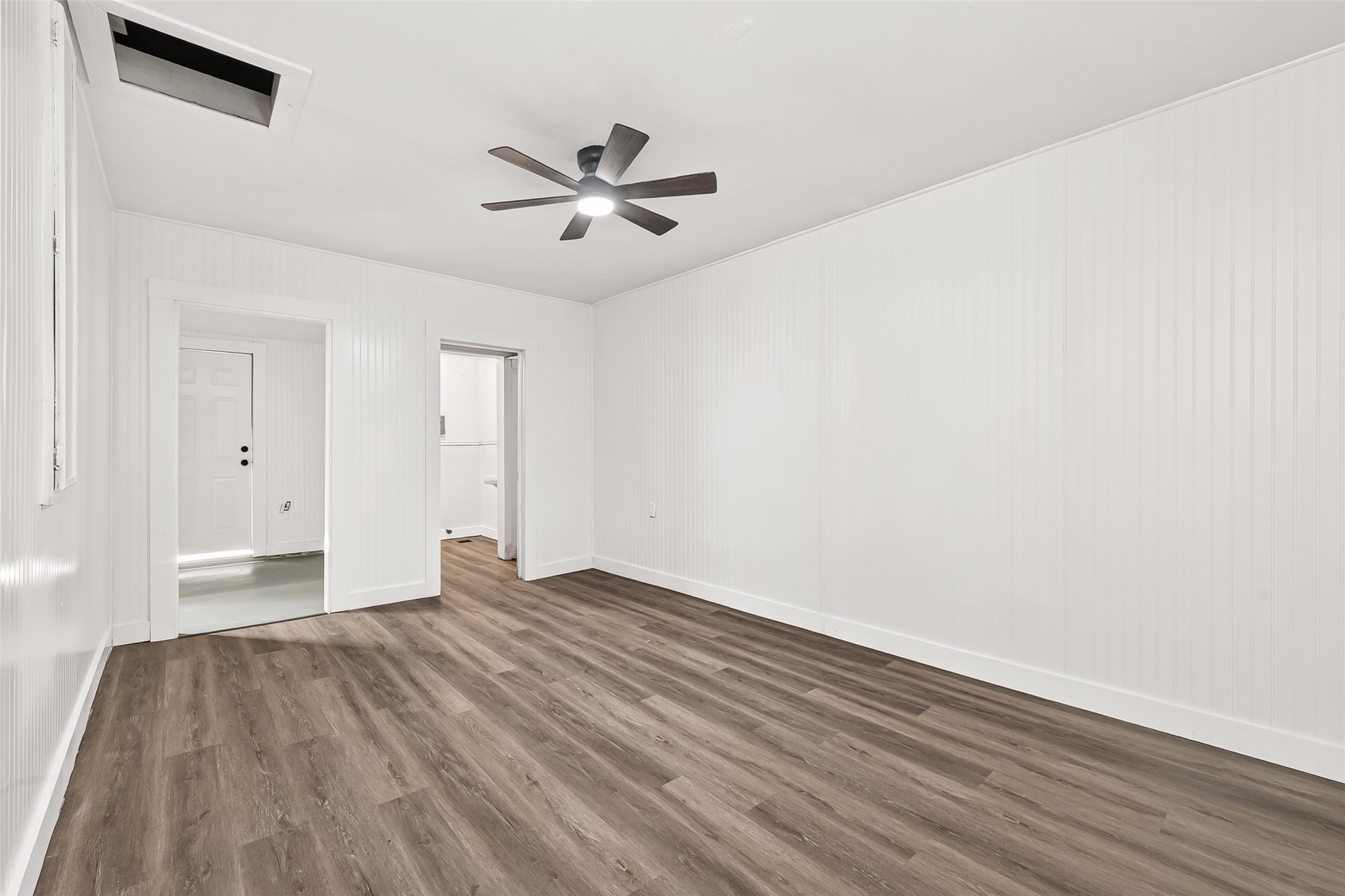 8666 Candy Street Houston, TX 77029 - Photo 19 of 36