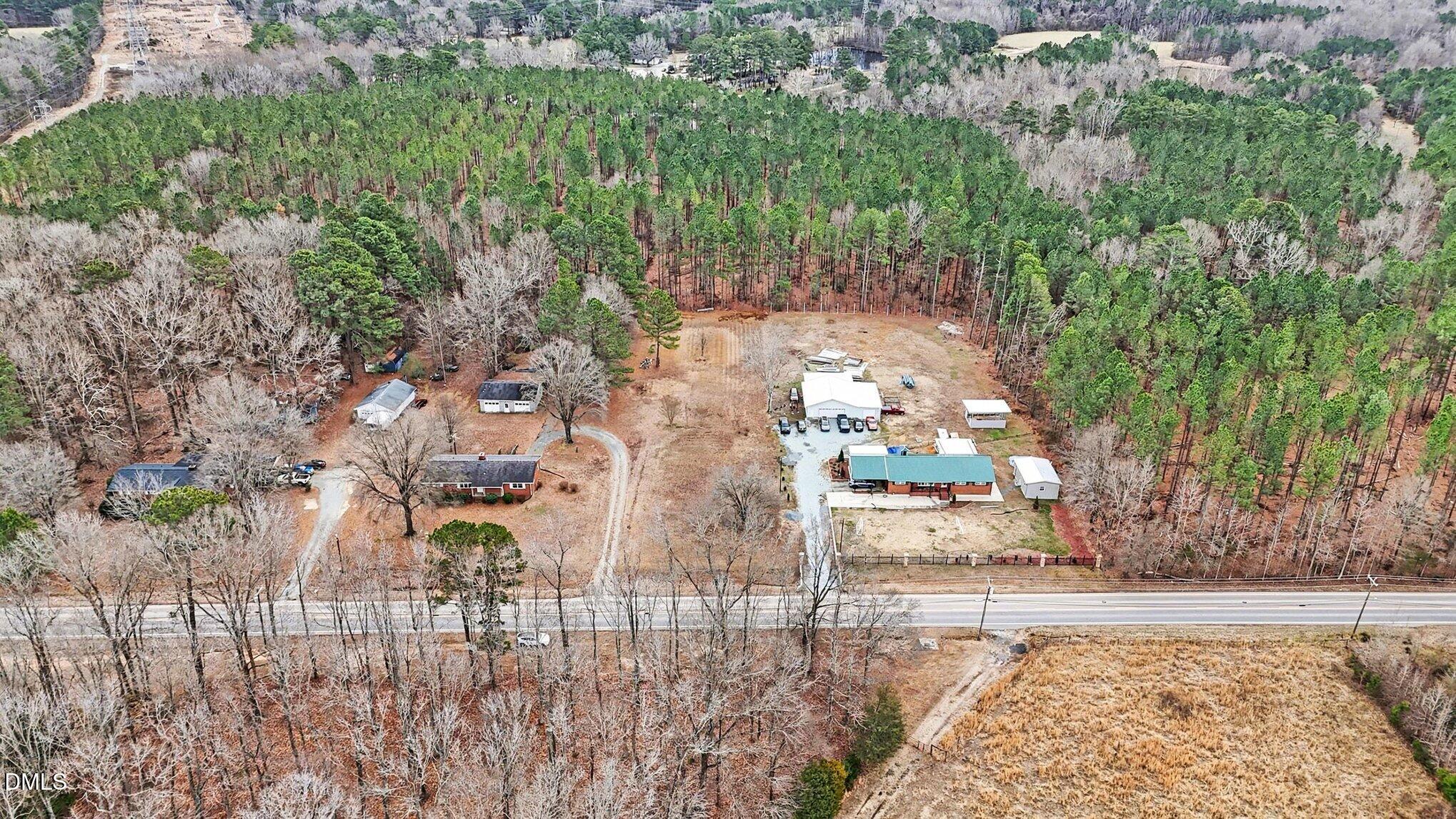 3312 Hamlin Road Durham, NC 27704 - Photo 28 of 37 a view of a city