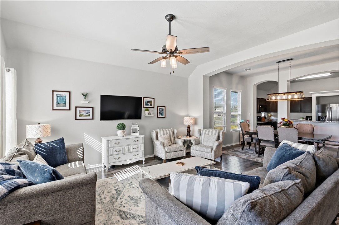 2721 Porter's Way Bryan, TX 77803 - Photo 6 of 17 Such a great family/entertainment space!