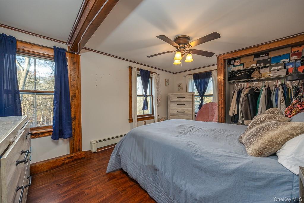 355 Fosler Road Wallkill, NY 12589 - Photo 19 of 33 Tons of natural light and a ceiling fan