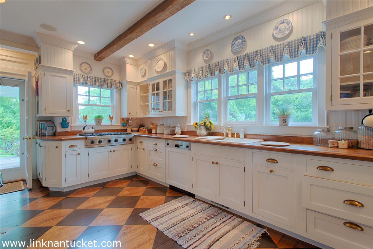 15 Quidnet Road Nantucket, MA 02554 - Photo 7 of 21 Gallery Image 7