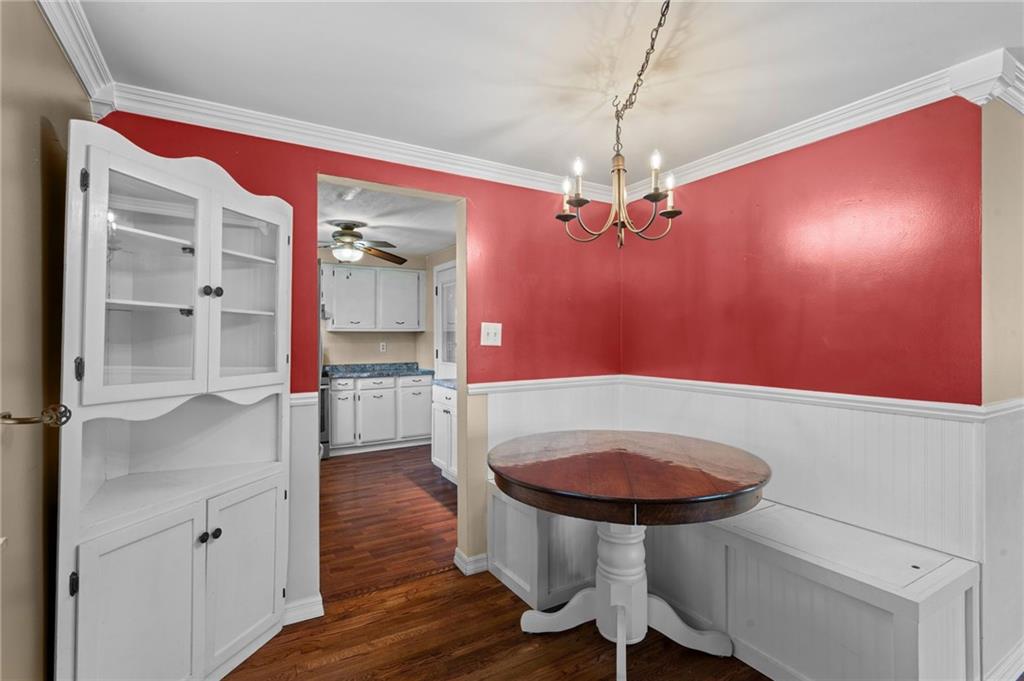 1351 Carnahan Road Pittsburgh, PA 15220 - Photo 8 of 49