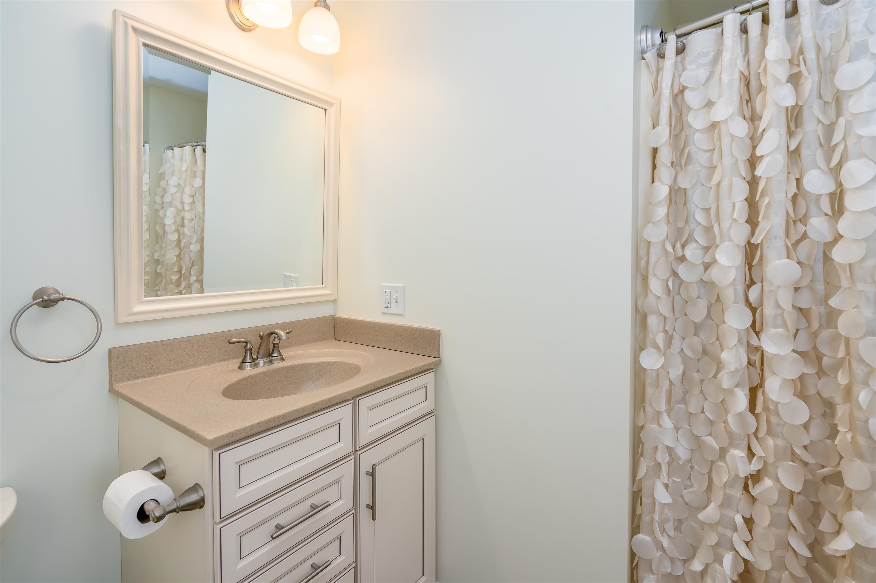 19 Higgins Road Chichester, NH 03258 - Photo 17 of 27 Gallery Image 17
