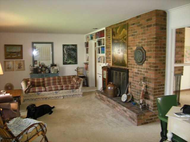 3105 Carisbrook Road Columbus, OH 43221 - Photo 4 of 7