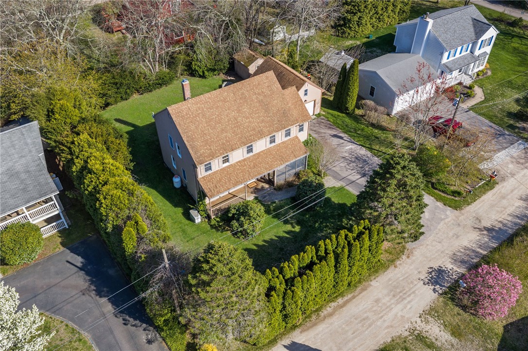 26 East Bayview Road Charlestown, RI 02813 - Photo 2 of 41