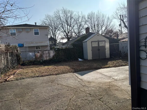 $949,000 | 146-15 221st Street | Brookville