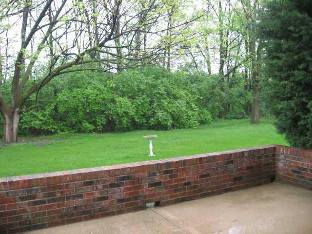2438 Sandover Road Columbus, OH 43220 - Photo 13 of 14 Gallery Image 13