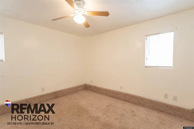 $219,900 | 327 South 6th Street, Douglas, WY 82633