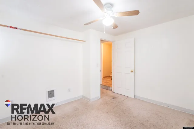 $219,900 | 327 South 6th Street, Douglas, WY 82633