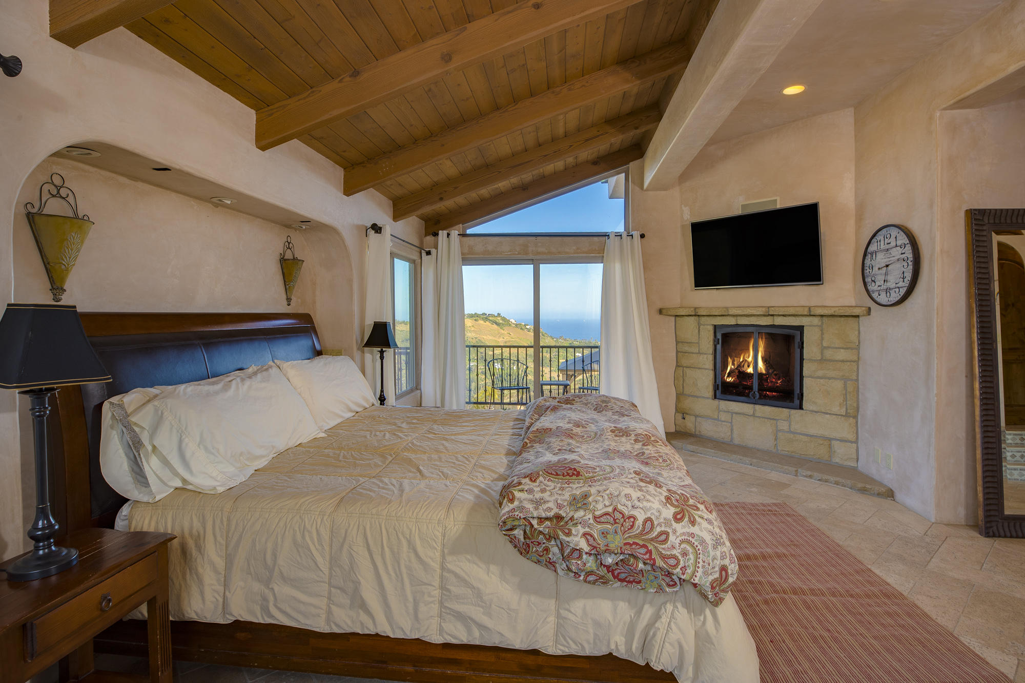 154 Conejo Road Santa Barbara, CA 93103 - Photo 20 of 25 154 Conejo20170612_0020