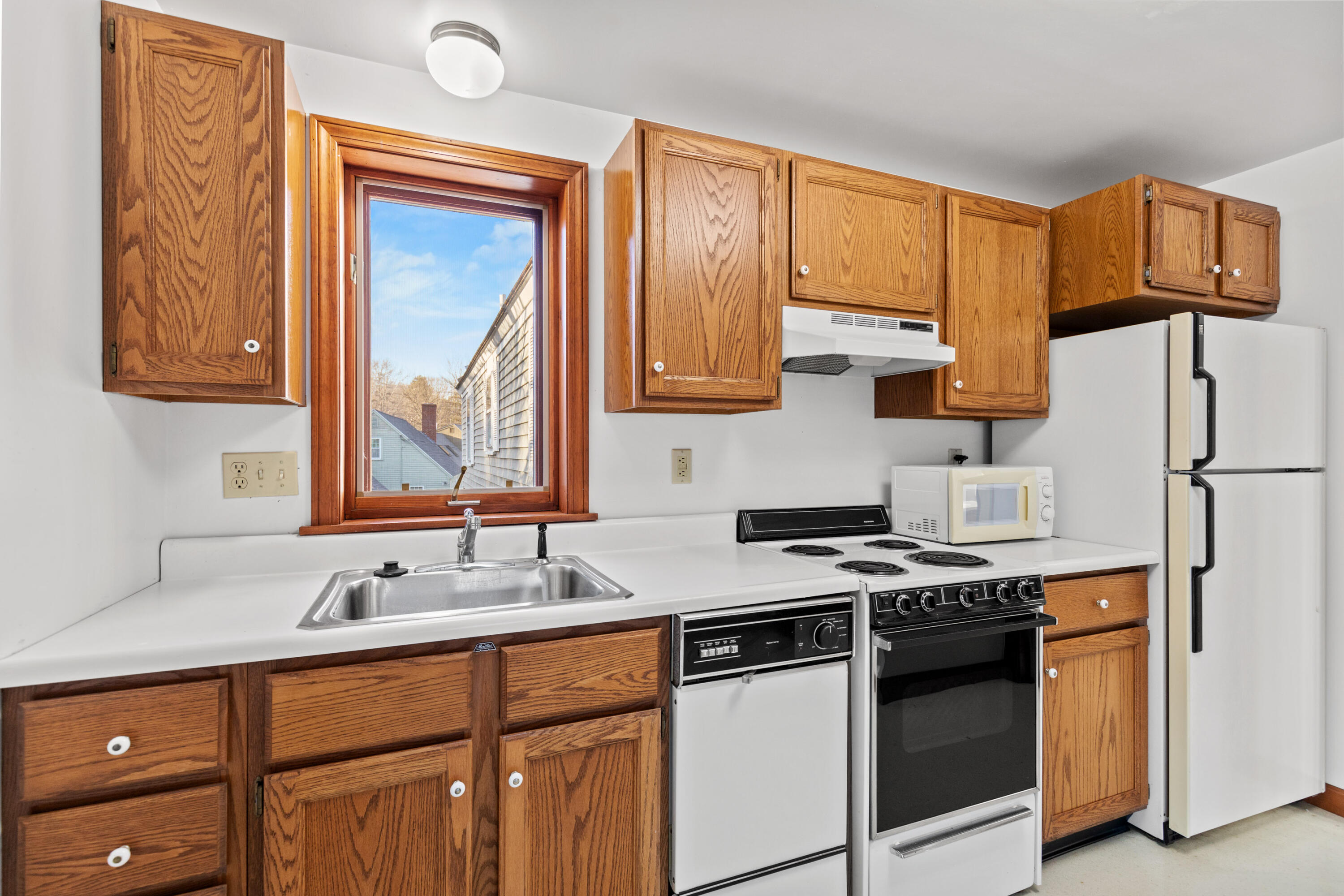 4 Ironclad Road Scarborough, ME 04074 - Photo 45 of 63 Honey Bee Productions LLC-4 Ironclad Dr