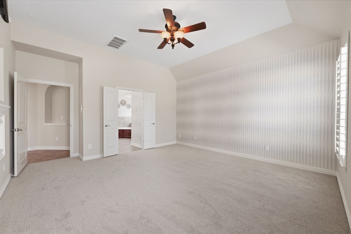 315 Arbor Ridge Lane Conroe, TX 77384 - Photo 20 of 47