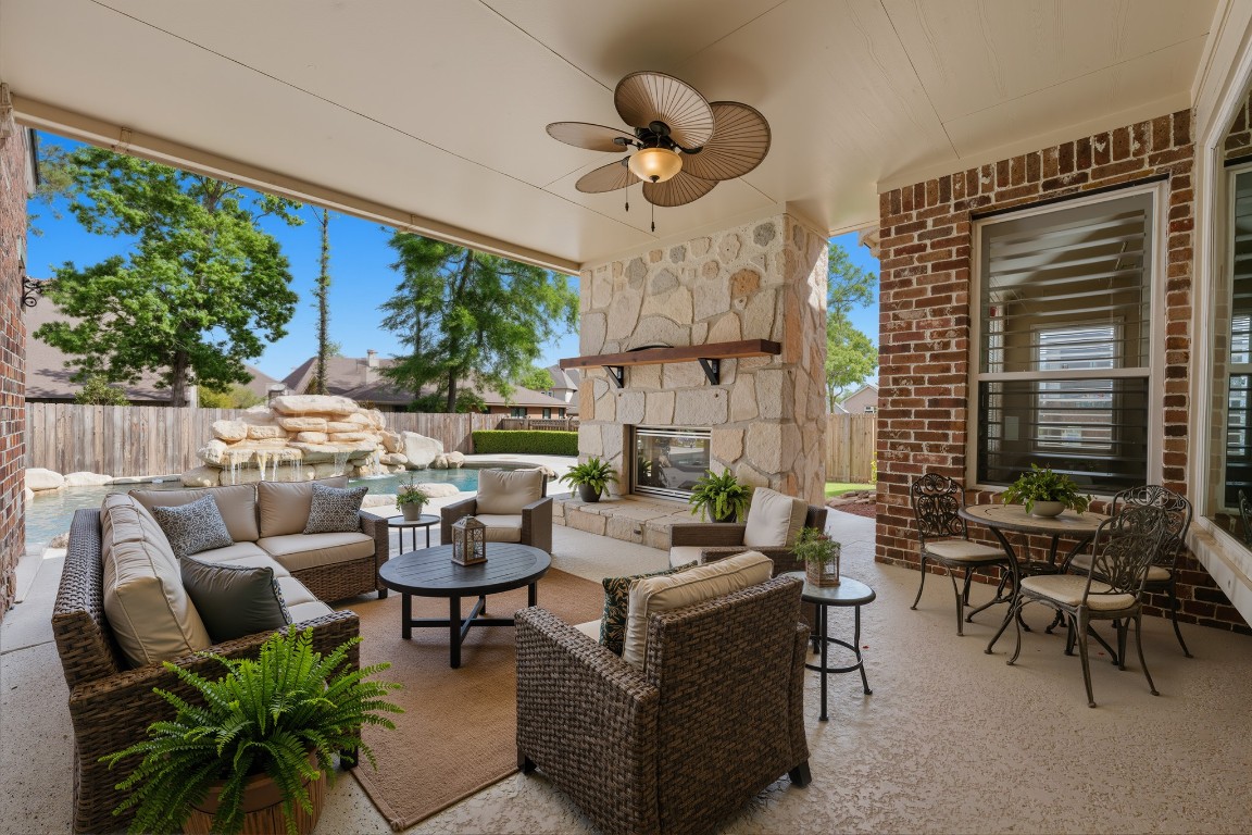 315 Arbor Ridge Lane Conroe, TX 77384 - Photo 4 of 47 It doesn't get any better than this amazing patio space overlooking the sparkling pool. Virtually Staged.